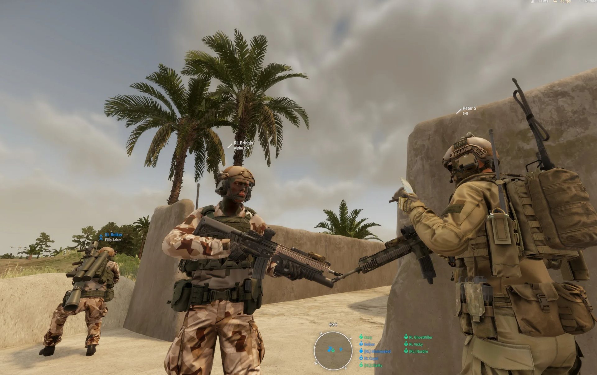 Svenska och nordiska spelare samverkar under en NJO-operation i ArmA Reforger